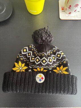 Steelers Pom Pom Hat